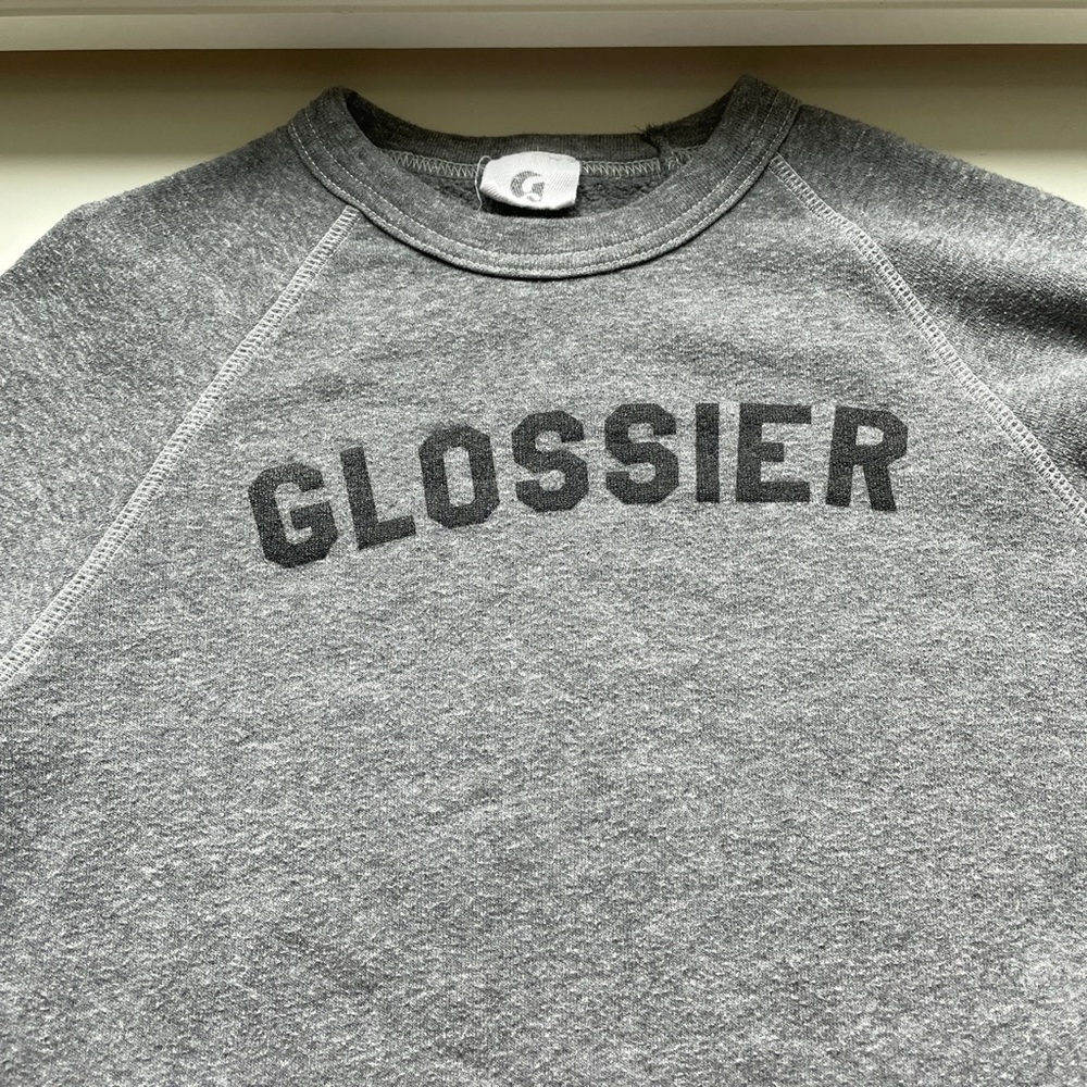 LIMITED EDITION ⚡️GLOSSIER⚡️ CREWNECK